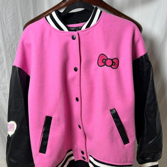Forever 21 Hello Kitty and Friends Pink Varsity Letterman Jacket Sz Small - Picture 1 of 3